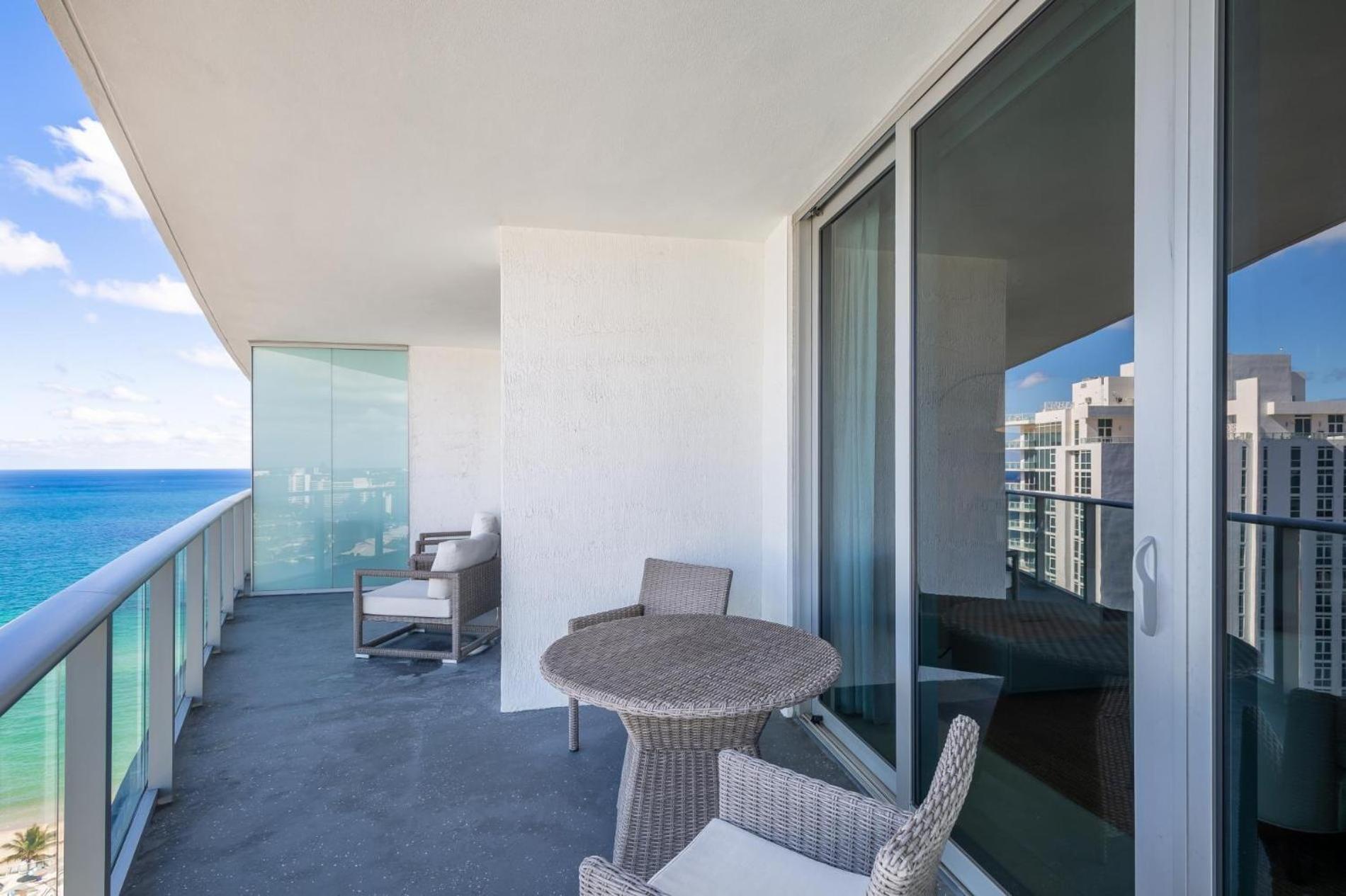 Ocean View 1 Bed On The Beach 19Th Floor Hollywood Plaja Hallandale Exterior foto
